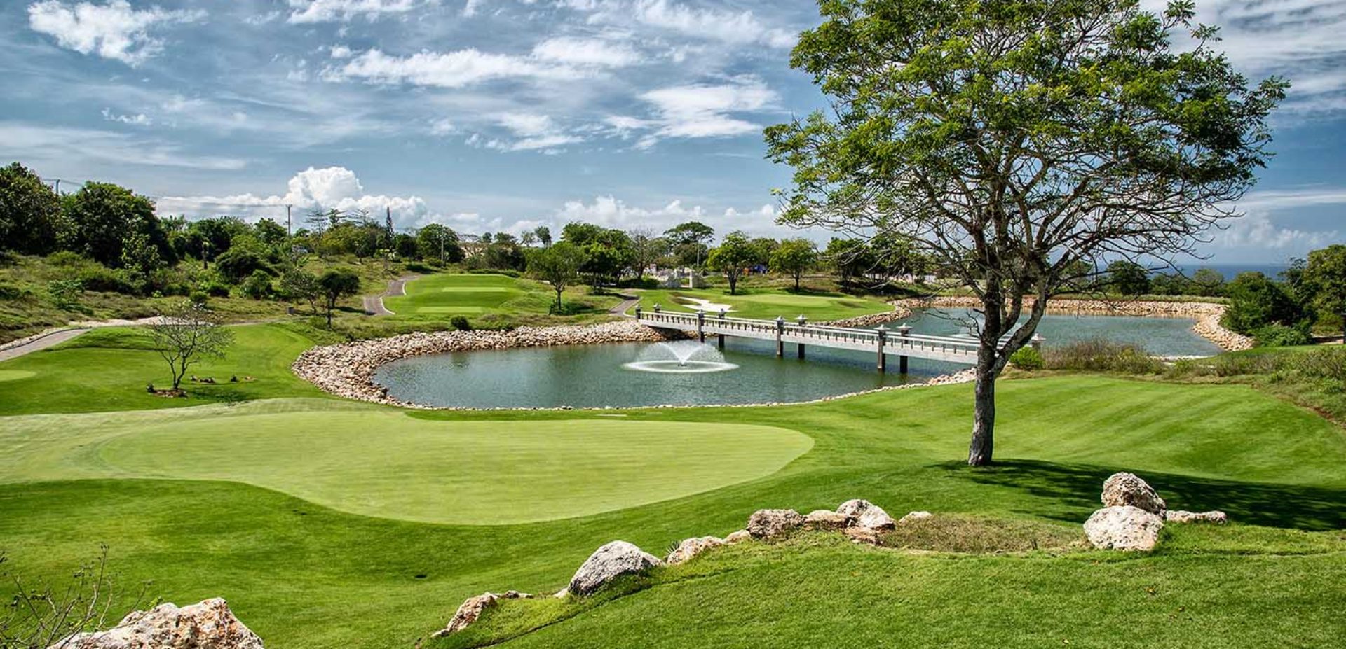 Bukit Pandawa Golf 3 1920×927