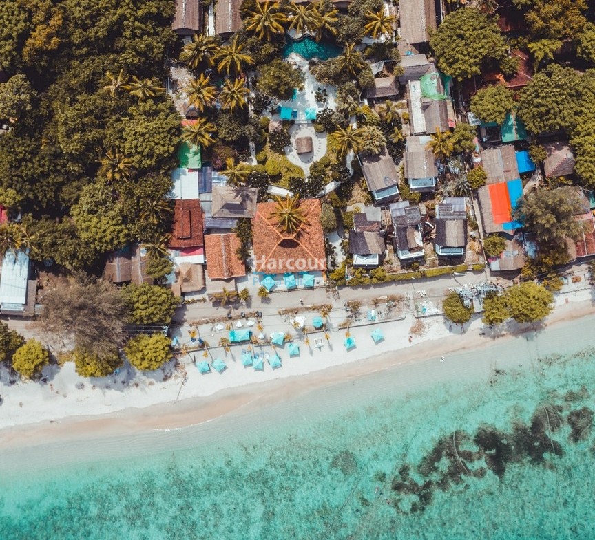 this-luxurious-award-winning-beachfront-for-sale