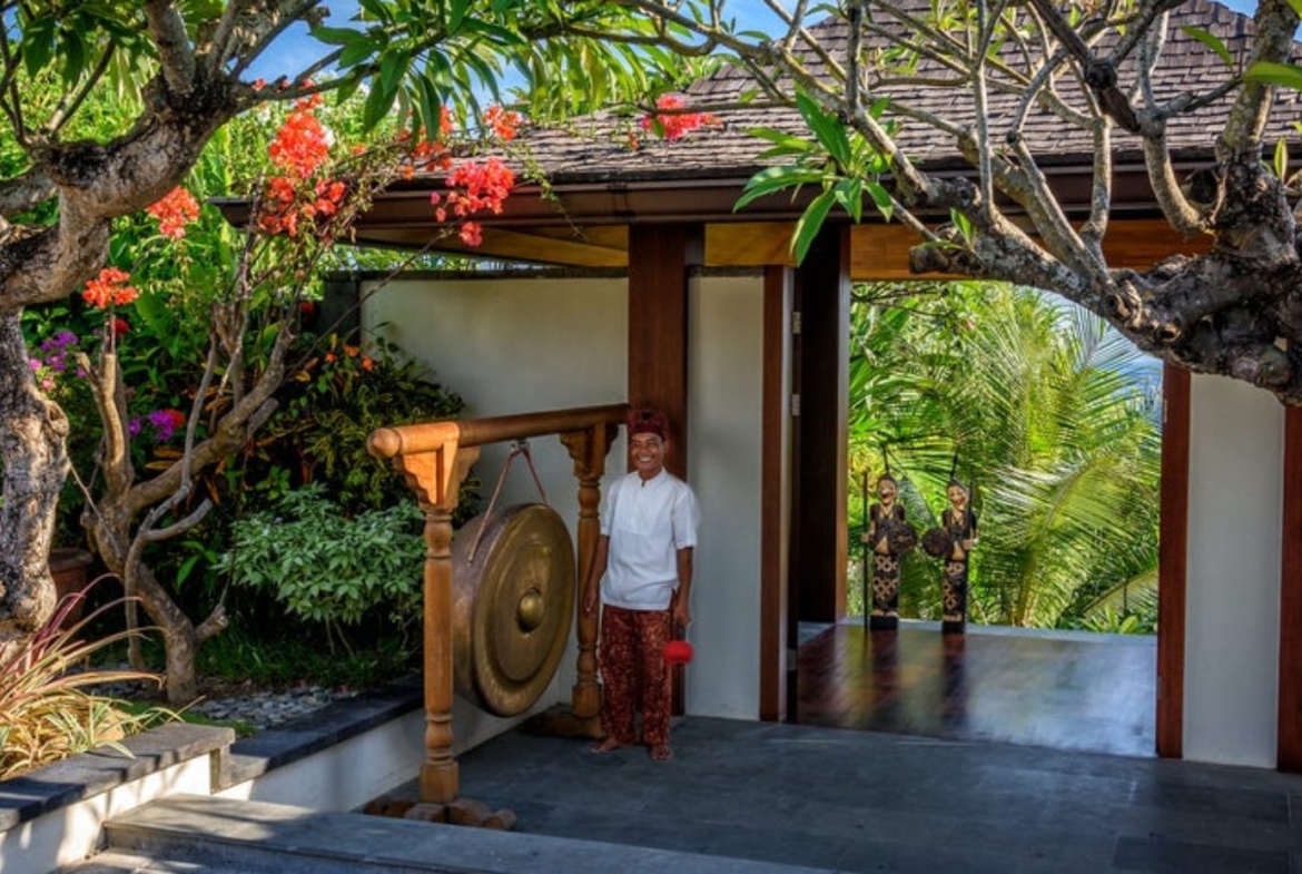 Luxury Cliff-Top Mansion Pandawa Bali