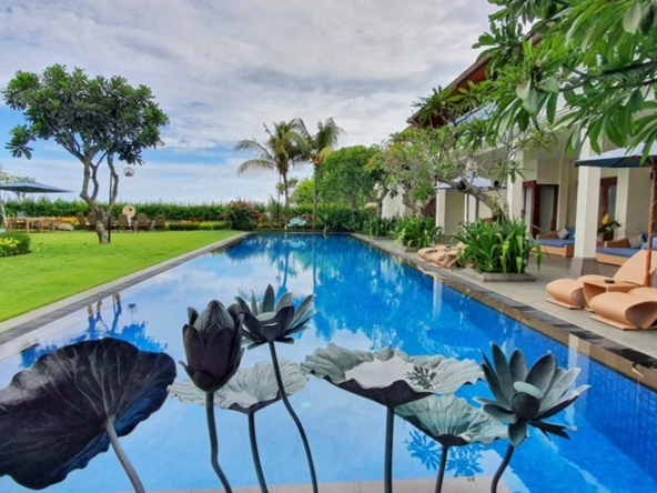 Luxury Cliff-Top Mansion Pandawa Bali
