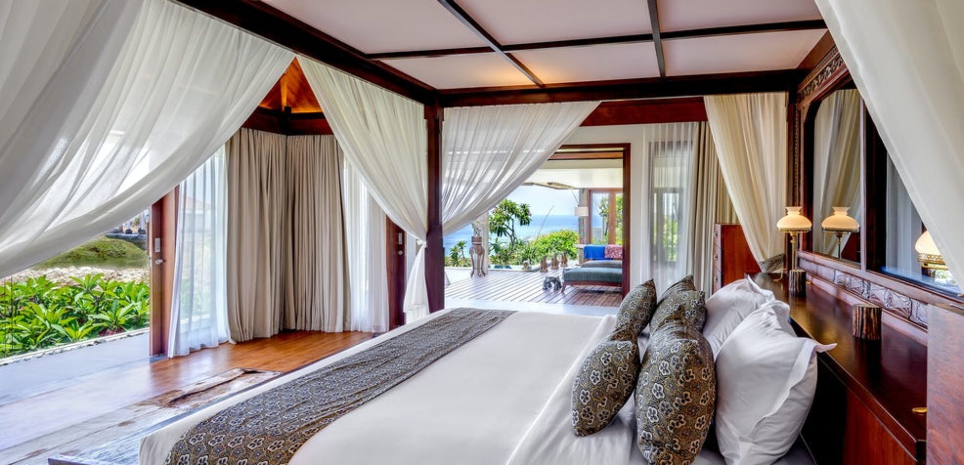 Luxury Cliff-Top Mansion Pandawa Bali