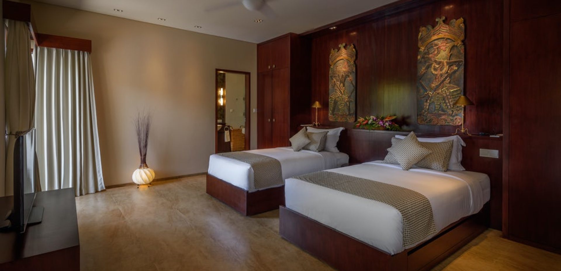 Luxury Cliff-Top Mansion Pandawa Bali
