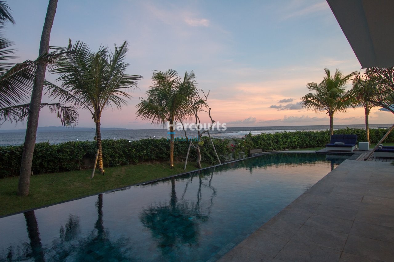 Rarely Does Absolute Beachfront For Sale 1