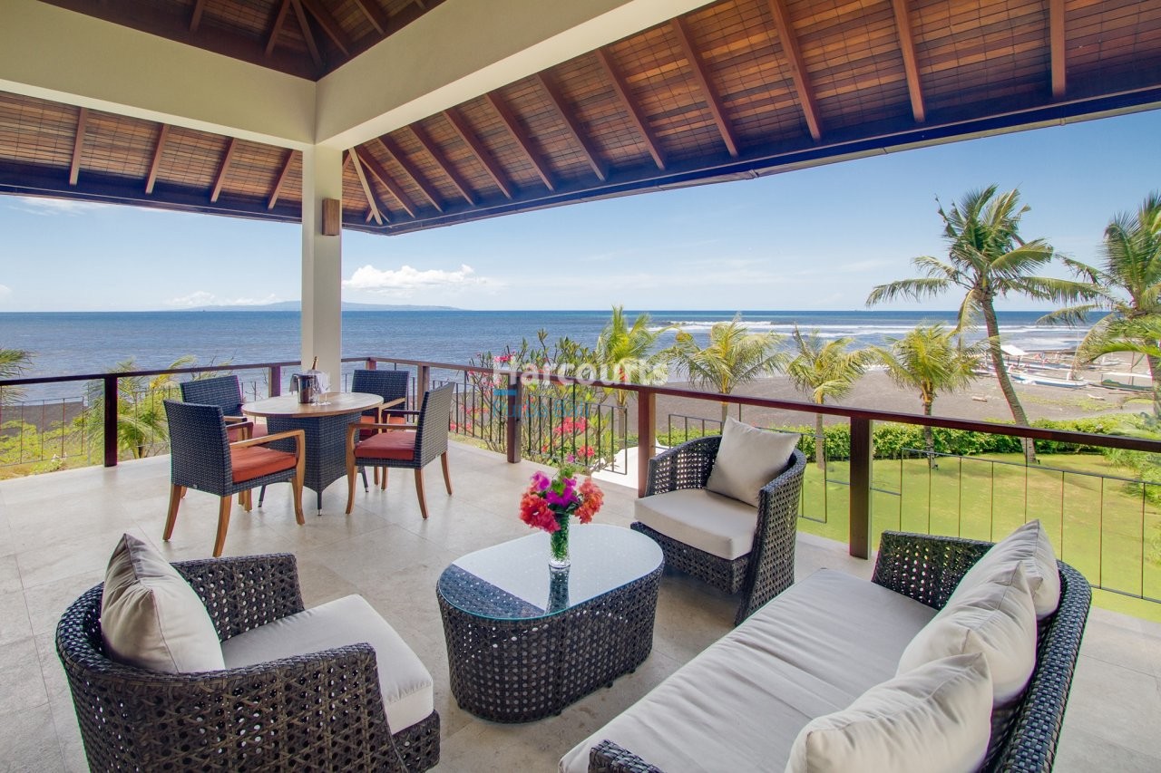 Rarely Does Absolute Beachfront Real Estate Bali 1