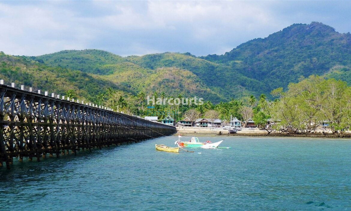 flores-has-long-been-luxury-living