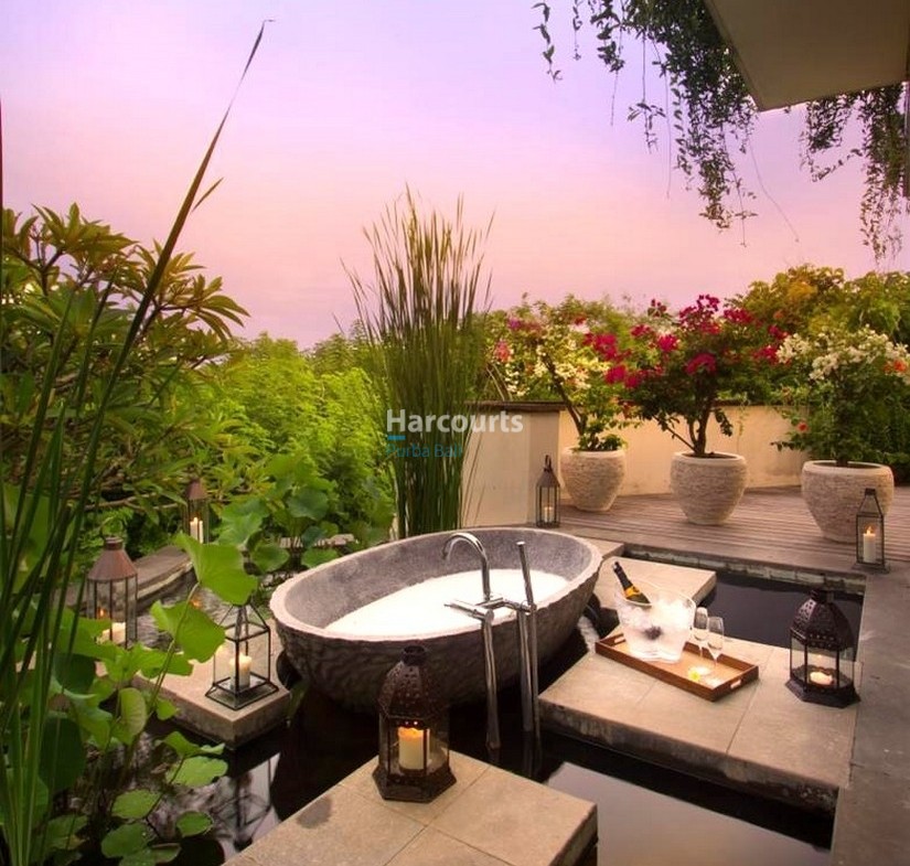 Bali Luxury Villa for Sale - Stunning 5-Bedroom Oasis, Pandawa