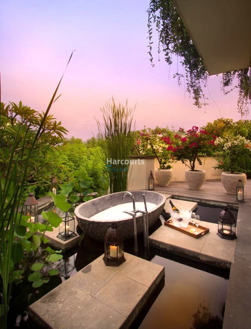 Bali Luxury Villa for Sale - Stunning 5-Bedroom Oasis, Pandawa