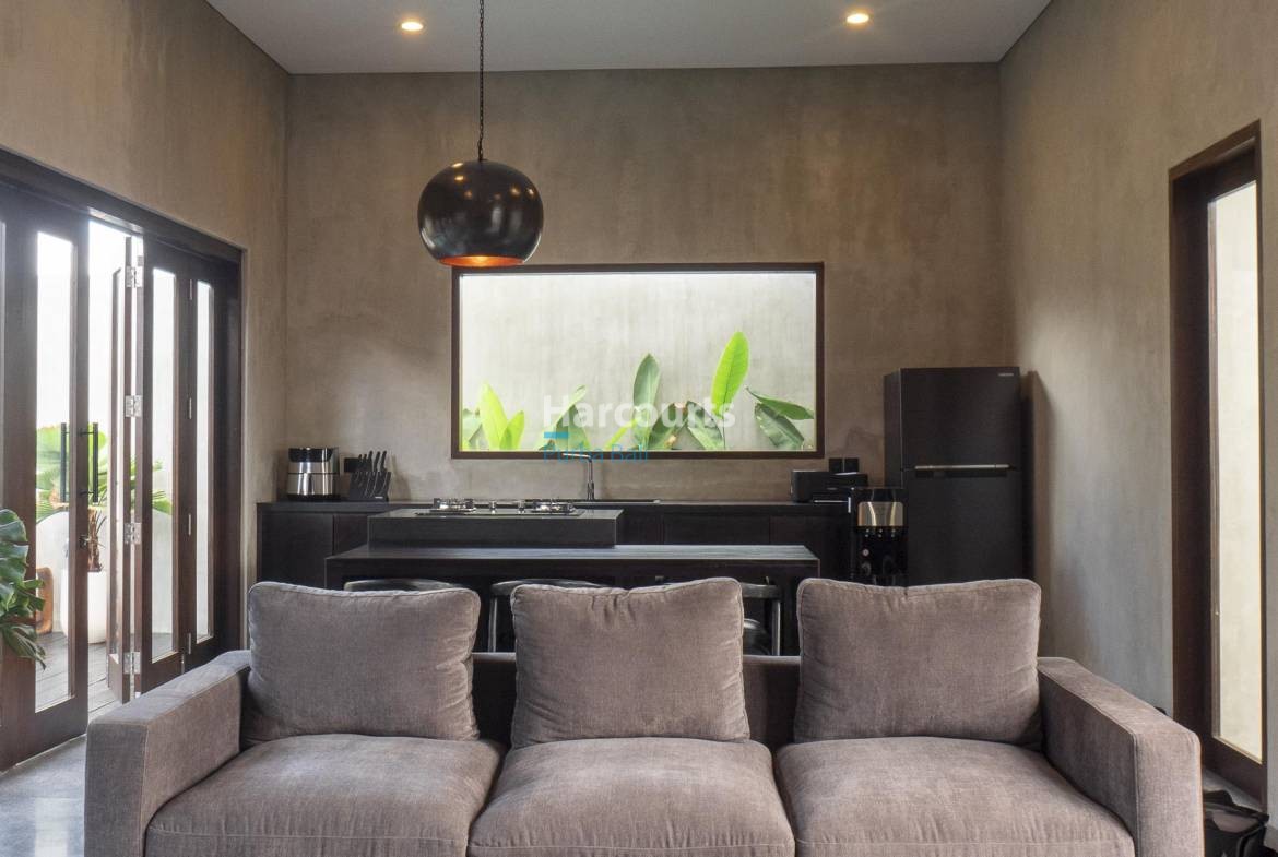 Mikefrost 2023 Lowresp1488583