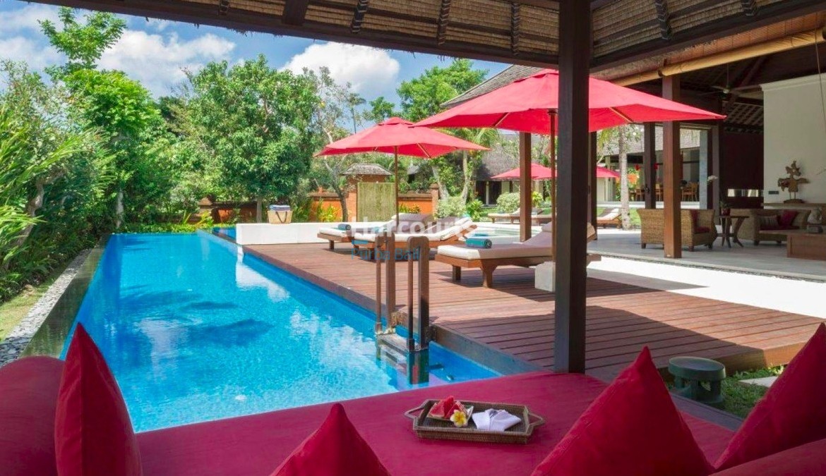 Spacious 4 Bedroom Luxury Villa for Sale in Pererenan, Bali