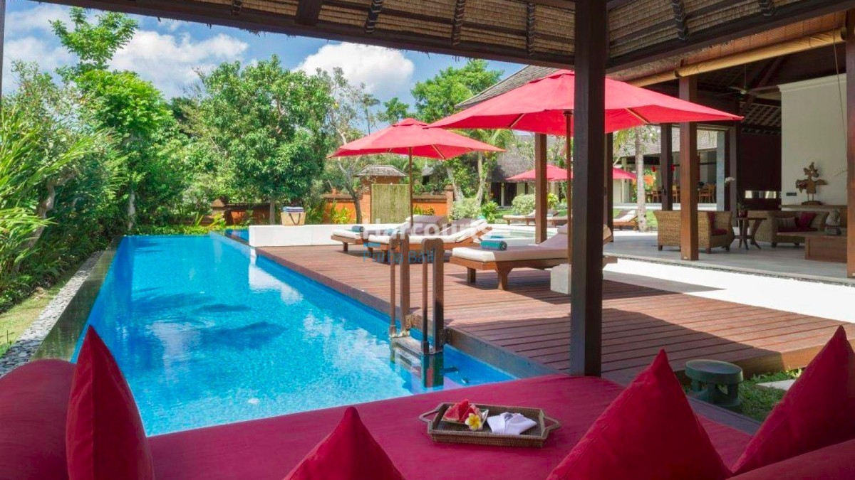 Spacious 4 Bedroom Luxury Villa for Sale in Pererenan, Bali