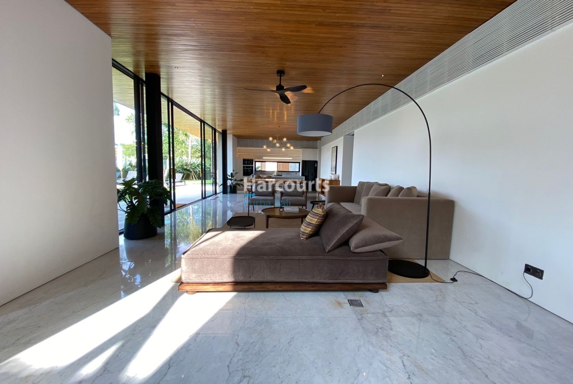 Modern Luxury Villa in Berawa, Canggu, Bali