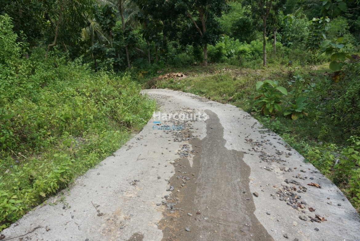 Great Real Estate Investment Opportunity in Lombok, Hilltop Land with Ocean View of South Lombok