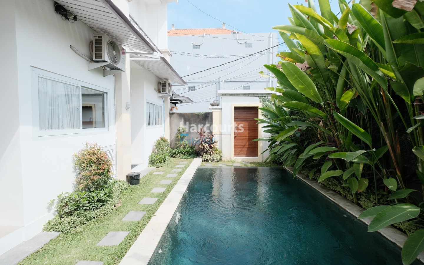 Apartments with Shop for Lease in Canggu Bali
