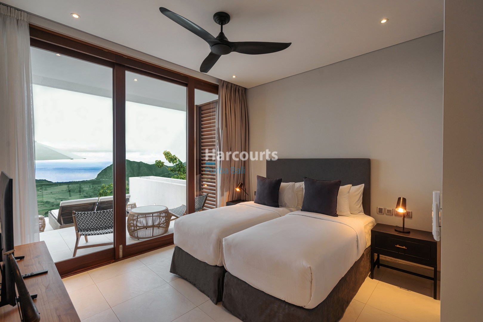Luxury Lombok 2 Bedroom Villa, Hillside Ocean View