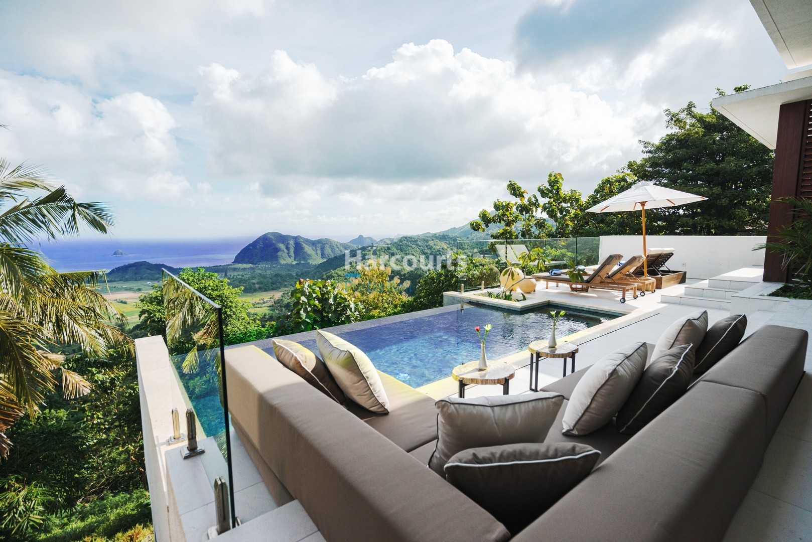 Luxury Lombok 2 Bedroom Villa, Hillside Ocean View
