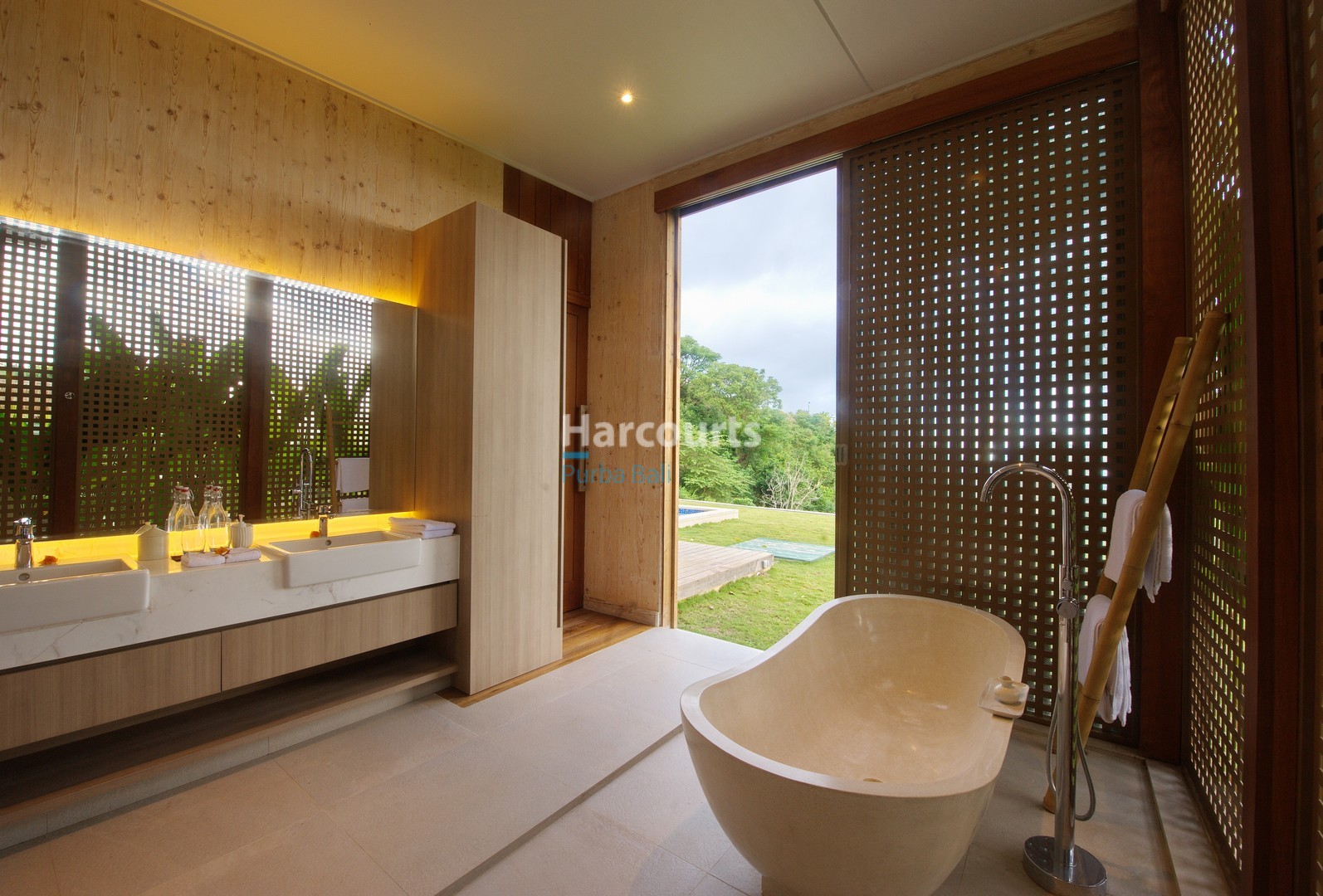 Stunning 2 Bedroom Villa in Lombok's Most Prestigious Development