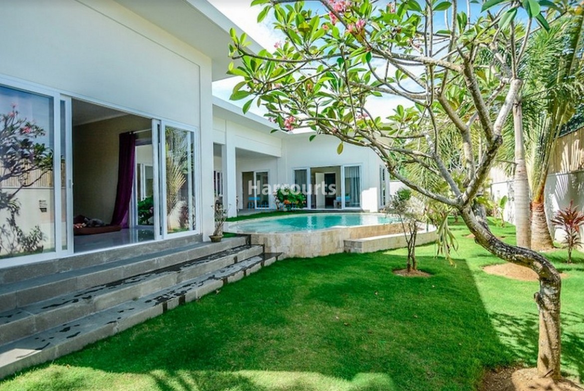 Bukit, Bali, Lovely Ungasan Villa Conveniently Located