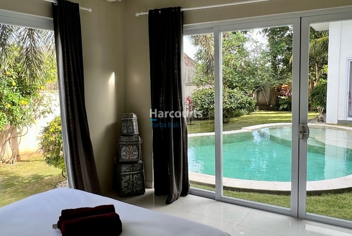 Bukit, Bali, Lovely Ungasan Villa Conveniently Located