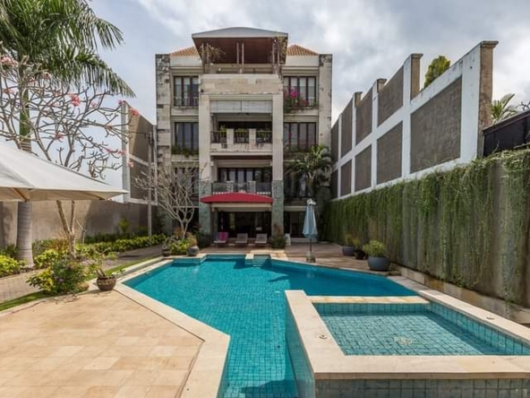 2-Bedroom Apartment in 4 Story Complex Seminyak Bali