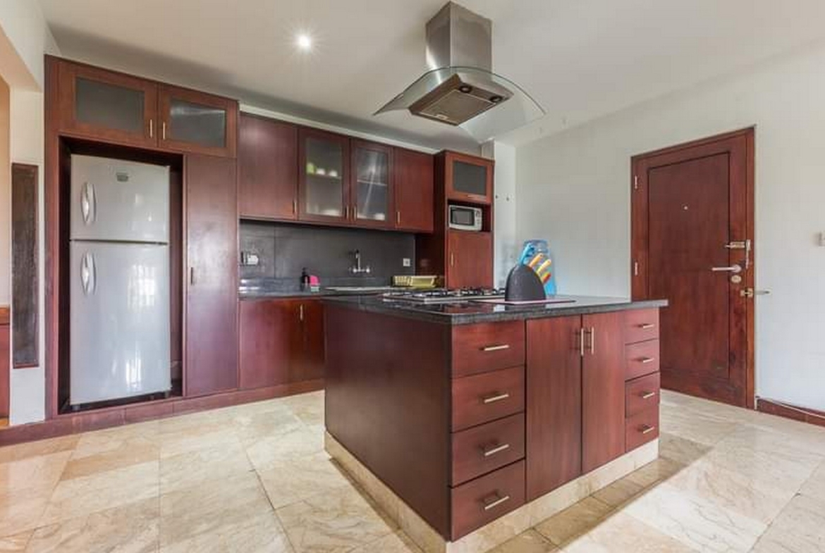 Seminyak Bali 2-Bedroom Apartment in 4 Story Complex