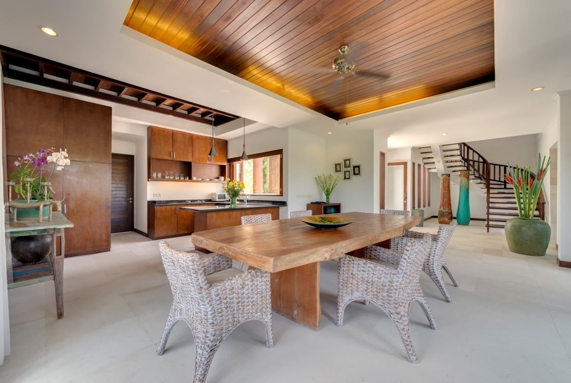 2-Bedroom Tumbak Bayu Canggu Bali Villa