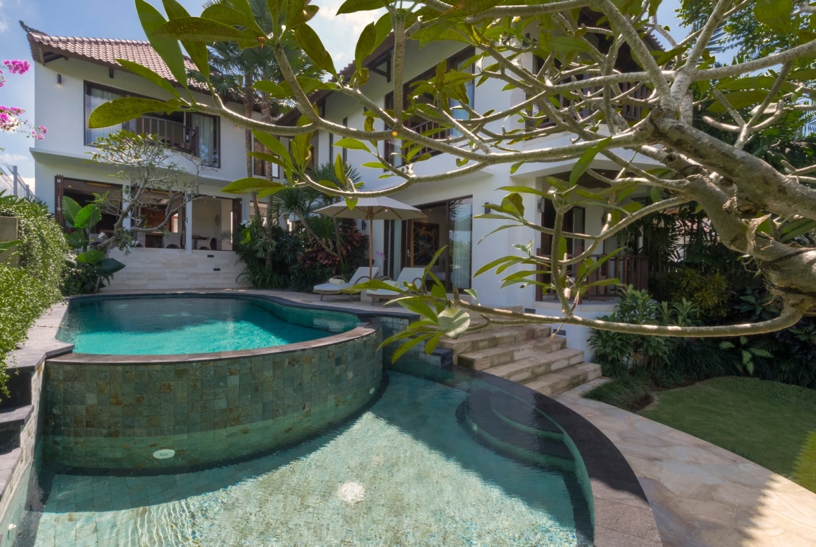 2-Bedroom Tumbak Bayu Canggu Bali Villa