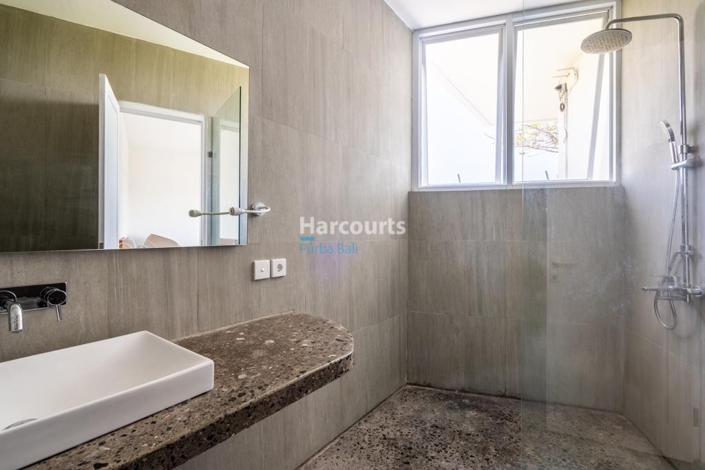 Leasehold Bali Villa Berawa Canggu
