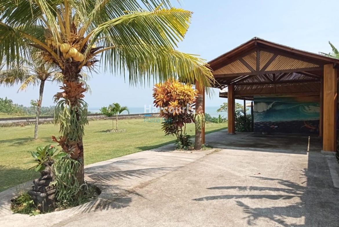 Located Medewi This Freehold Tropical Modern