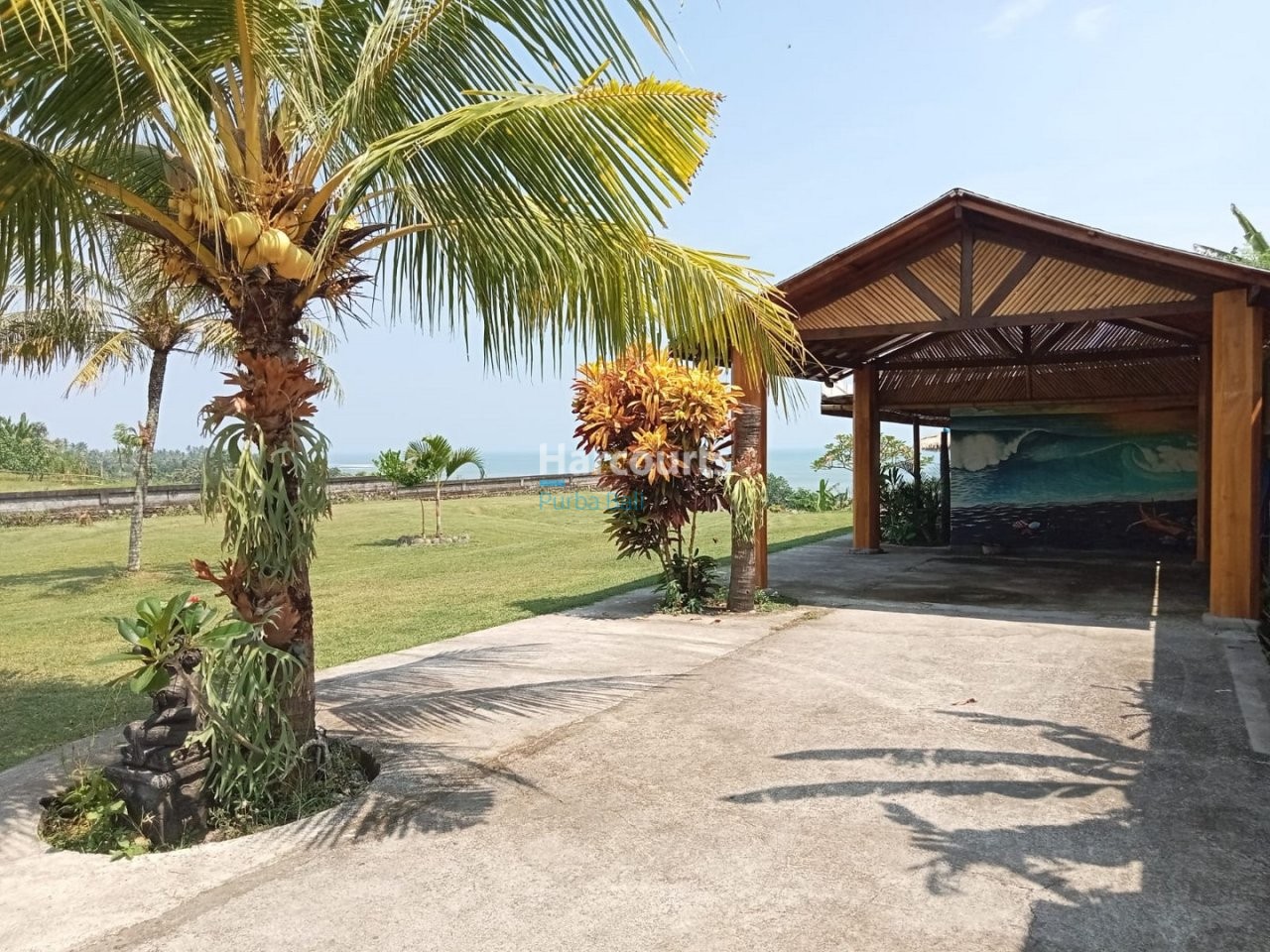 Located Medewi This Freehold Tropical Modern