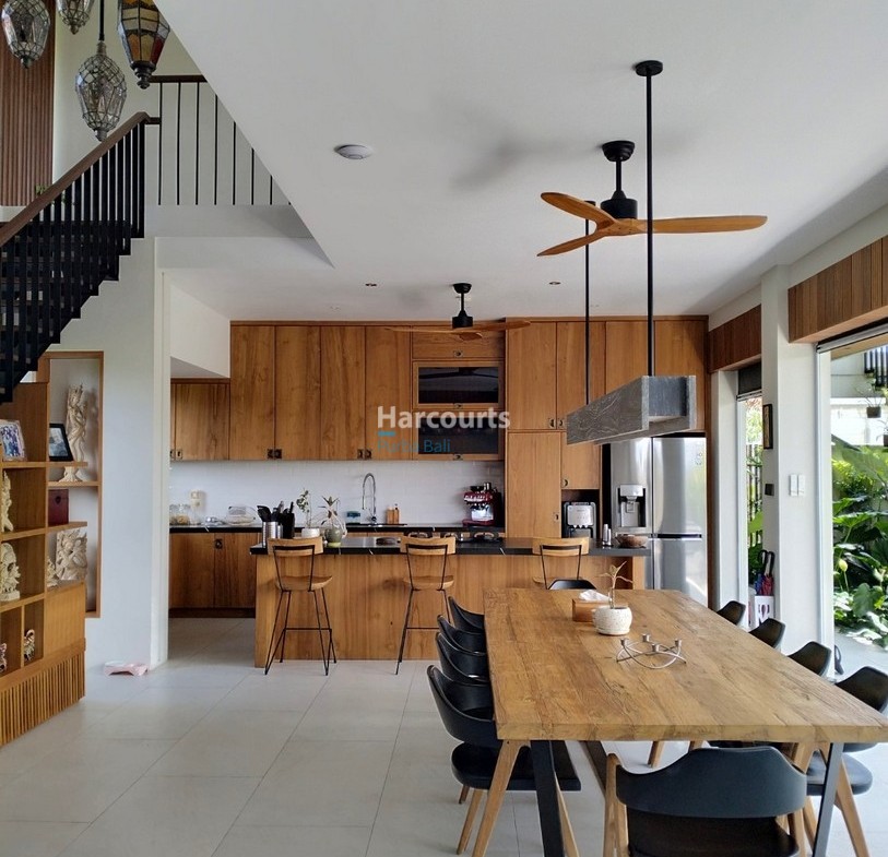 Modern Bali Villa in Canggu for Sale, Freehold, Tumbak Bayuh Villa with Views