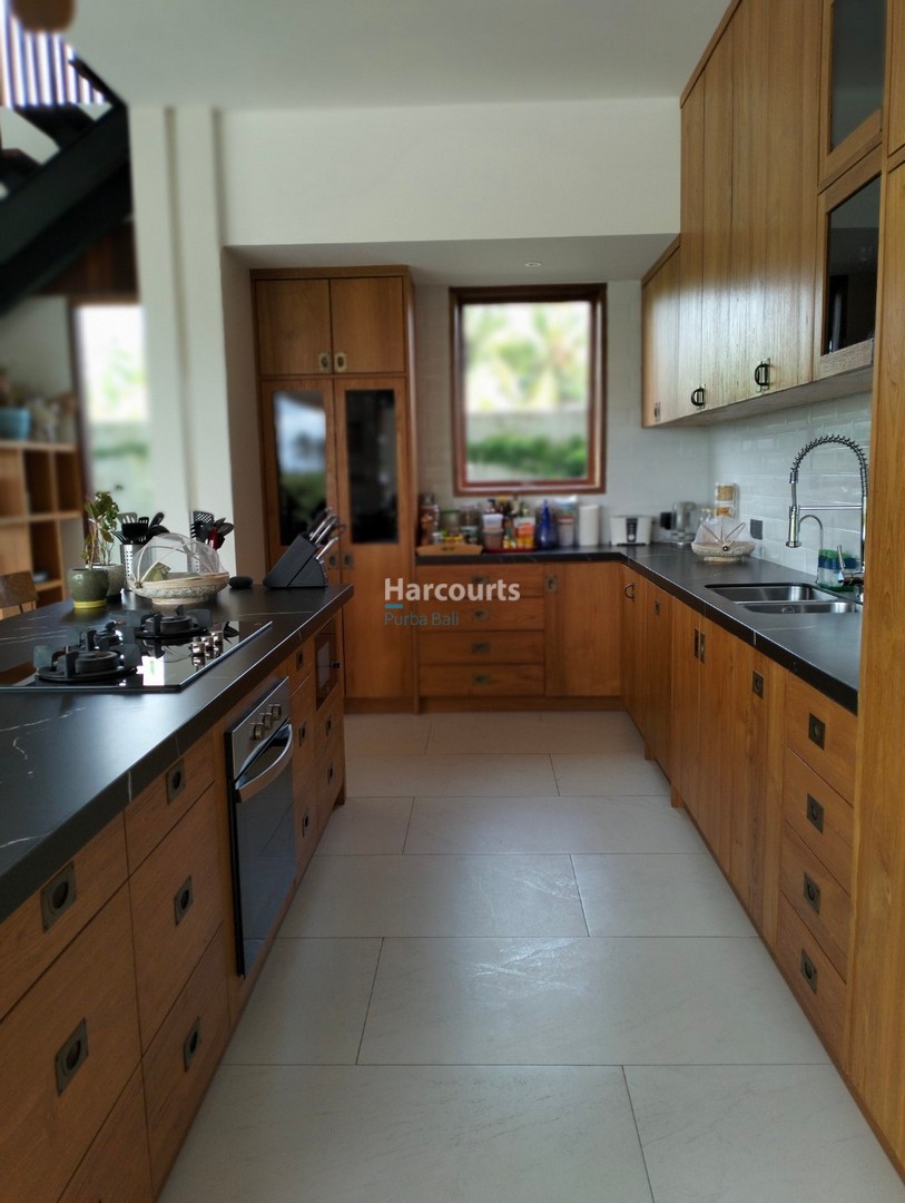 Modern Bali Villa in Canggu for Sale, Freehold, Tumbak Bayuh Villa with Views