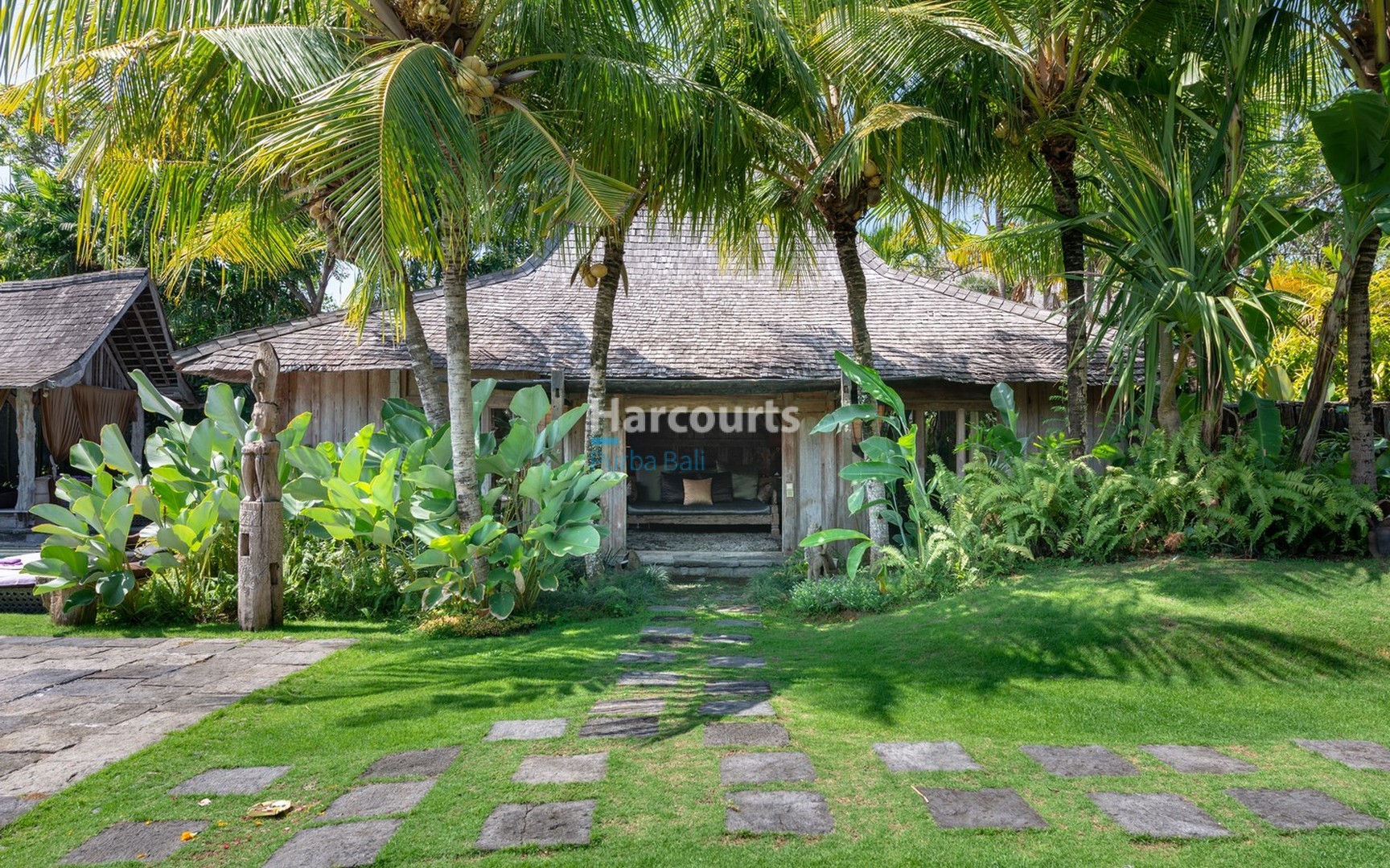 Magnificent 5-Bedroom Joglo Estate - Berawa Luxury Leasehold Villa Bali
