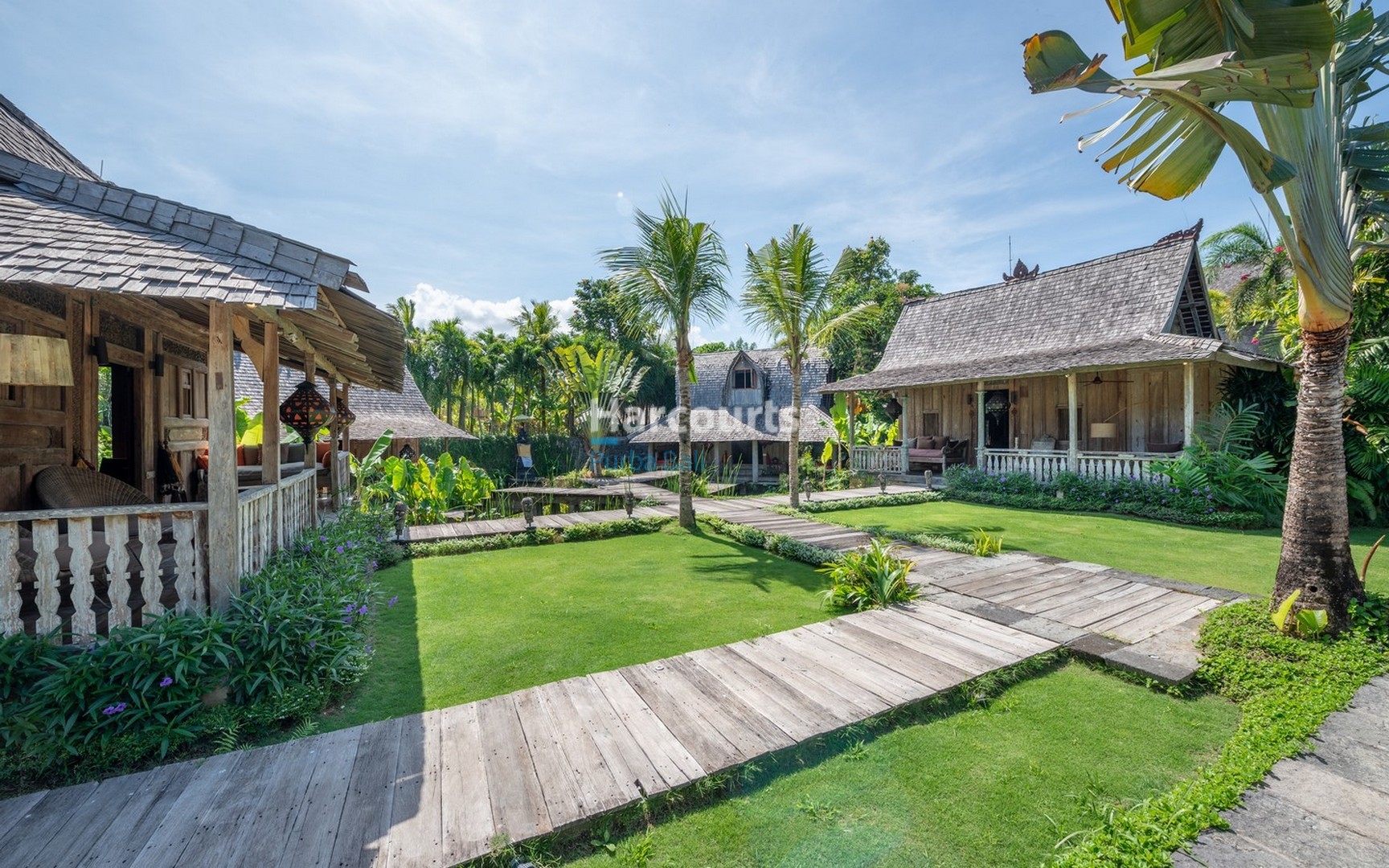 Magnificent 5-Bedroom Joglo Estate - Berawa Luxury Leasehold Villa Bali