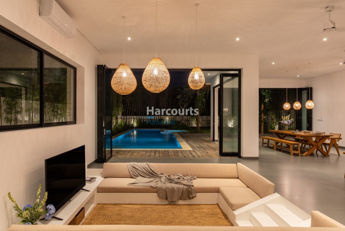 3-Bedroom Modern Villa in Pererenan Bali for Leasehold