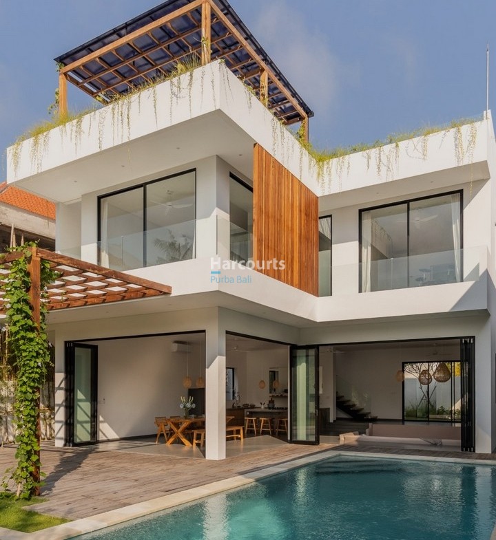 3-Bedroom Modern Villa in Pererenan Bali for Leasehold