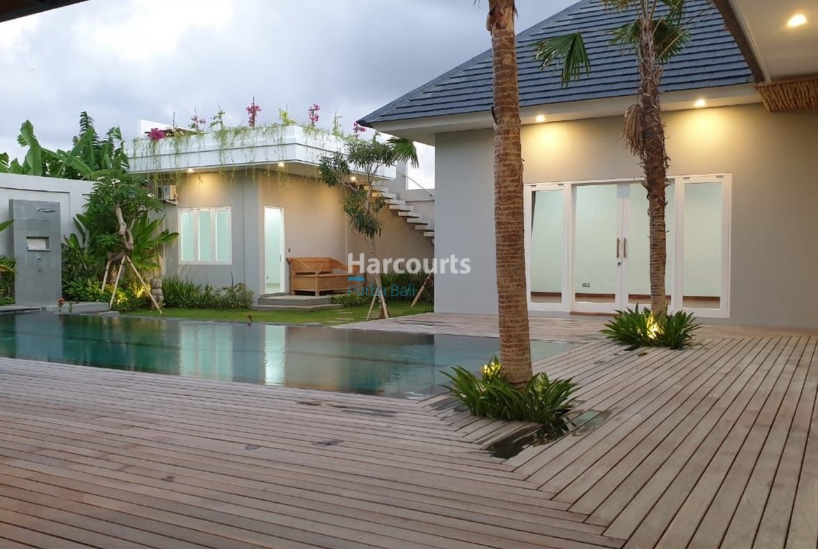 Contemporary Villa in Kerobokan Bali, Gunung Salak