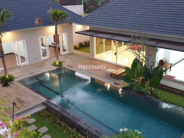 Contemporary Villa in Kerobokan Bali, Gunung Salak