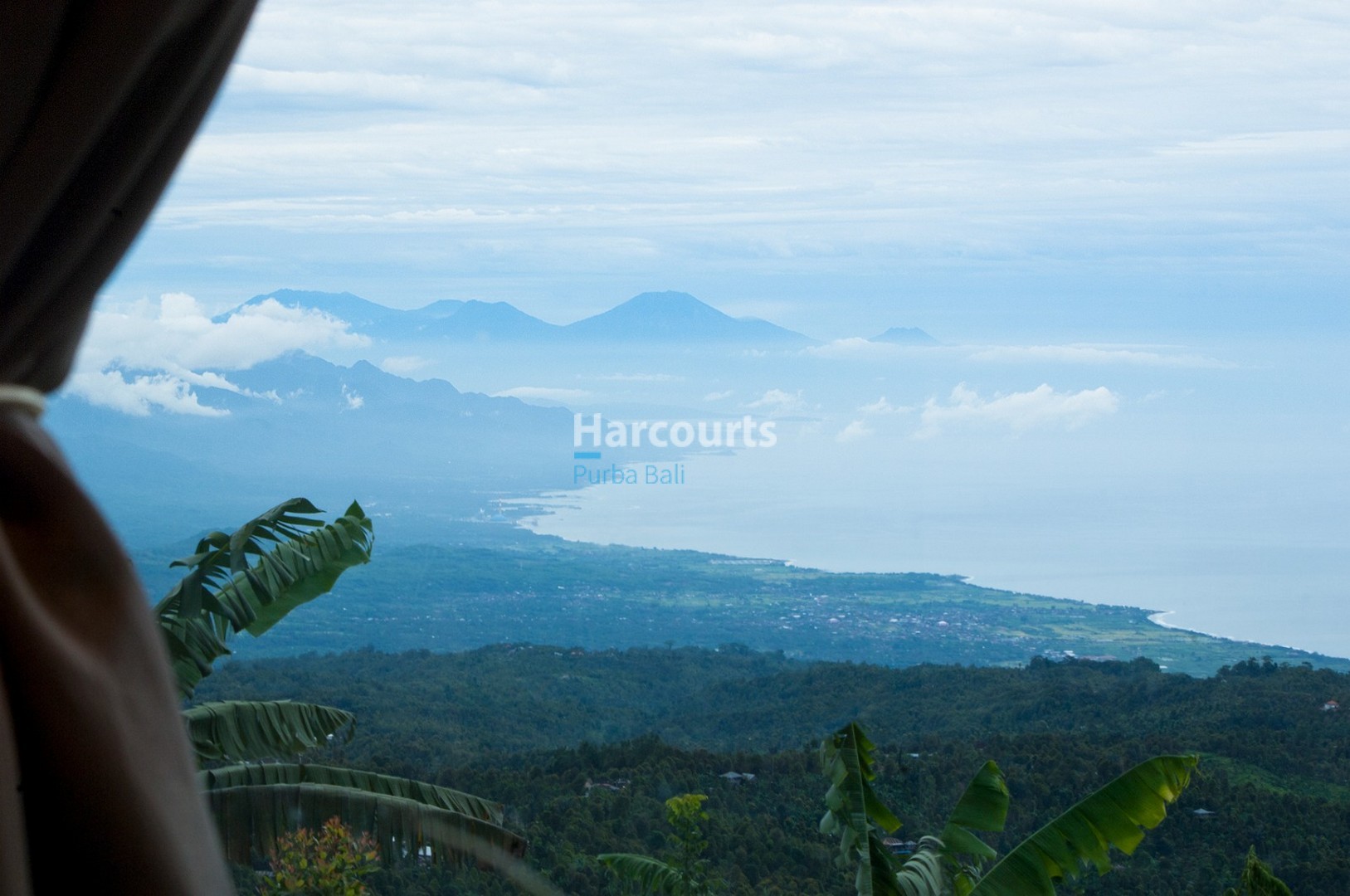 Mountain & Ocean View Luxury Villa in North Bali - Munduk