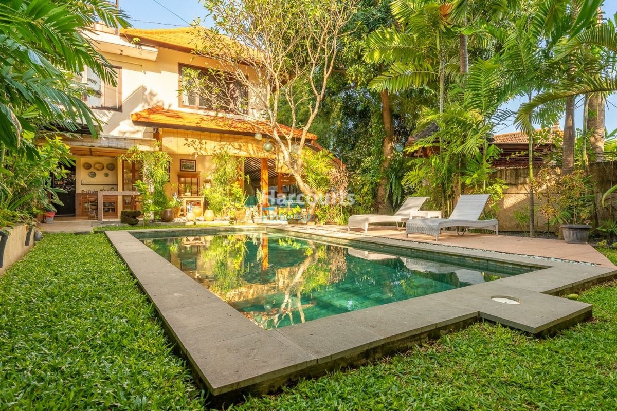 Stay & Earn in Umalas with these 2 Superior Long Term Leasehold Villas