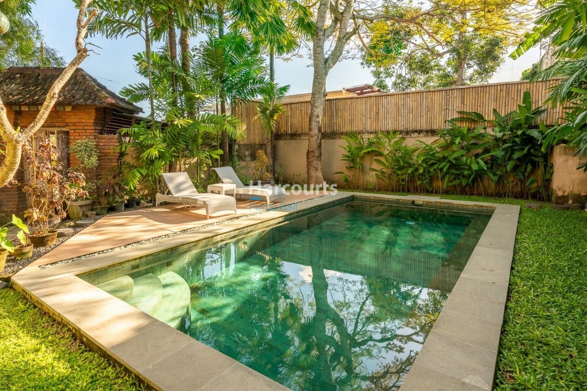 Stay & Earn in Umalas with these 2 Superior Long Term Leasehold Villas