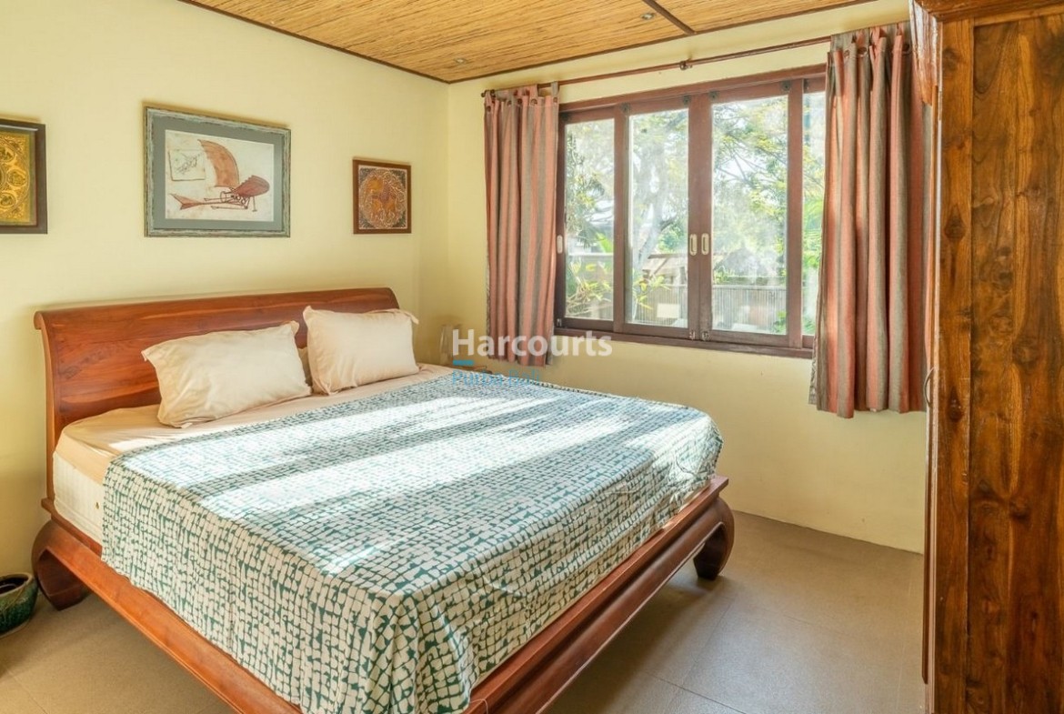 Stay & Earn in Umalas with these 2 Superior Long Term Leasehold Villas