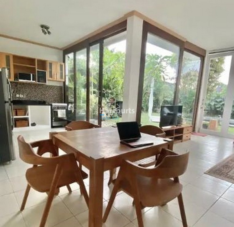 Charming Berawa Villa With Garden