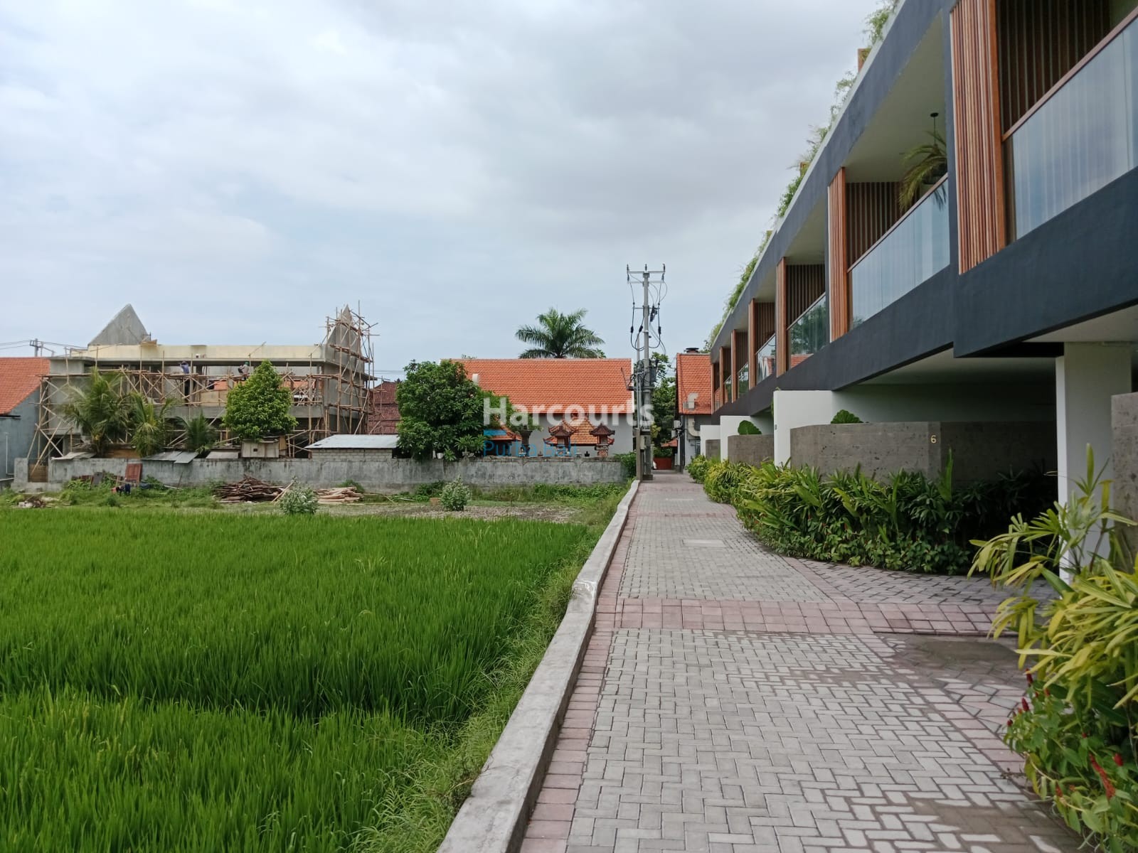 Berawa Villa Walking Distance To Facilities