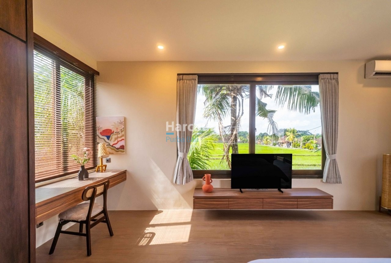 Located Serene Coastal Area Ocean Breeze