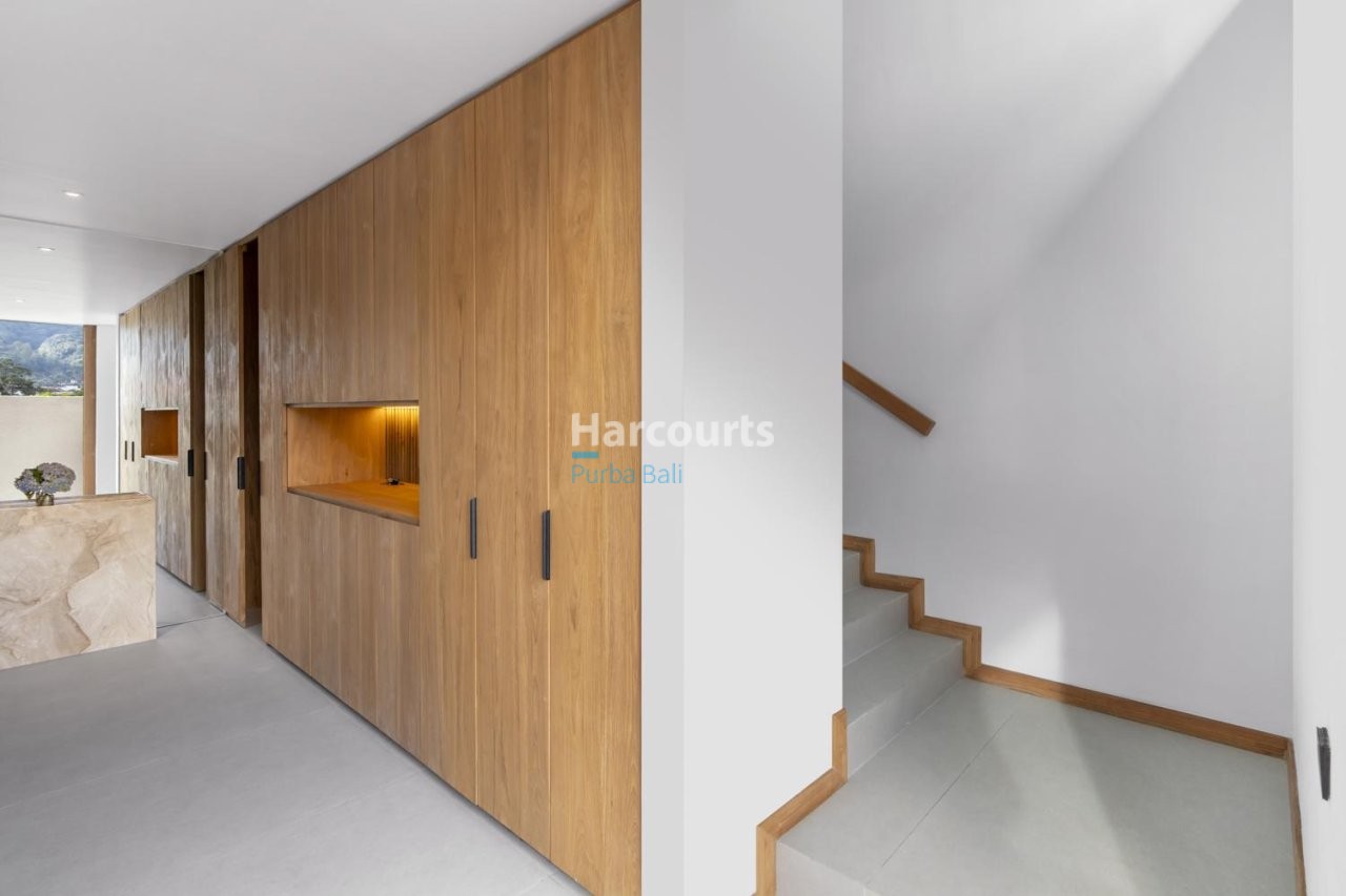 Nestled Within Breathtaking Highlands Leasehold Opportunity 1