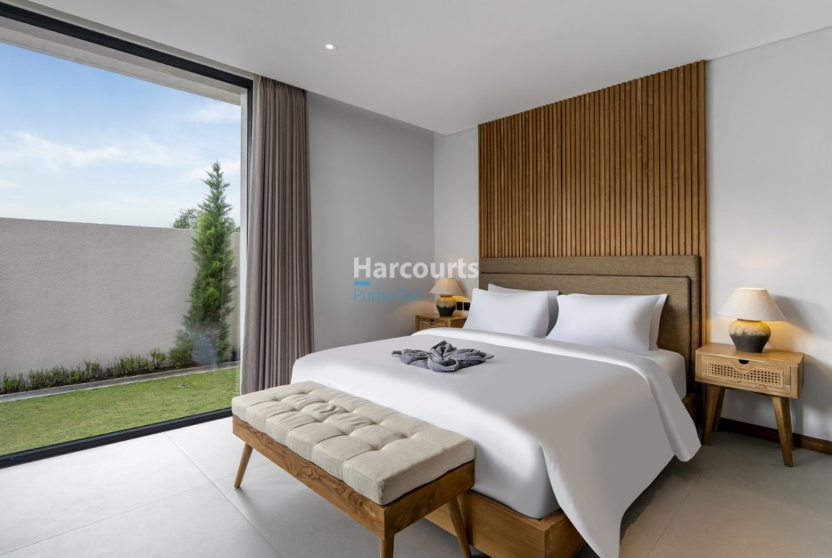 Nestled Within Breathtaking Highlands Property Investment 1