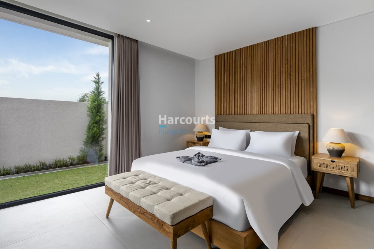 Nestled Within Breathtaking Highlands Property Investment 1