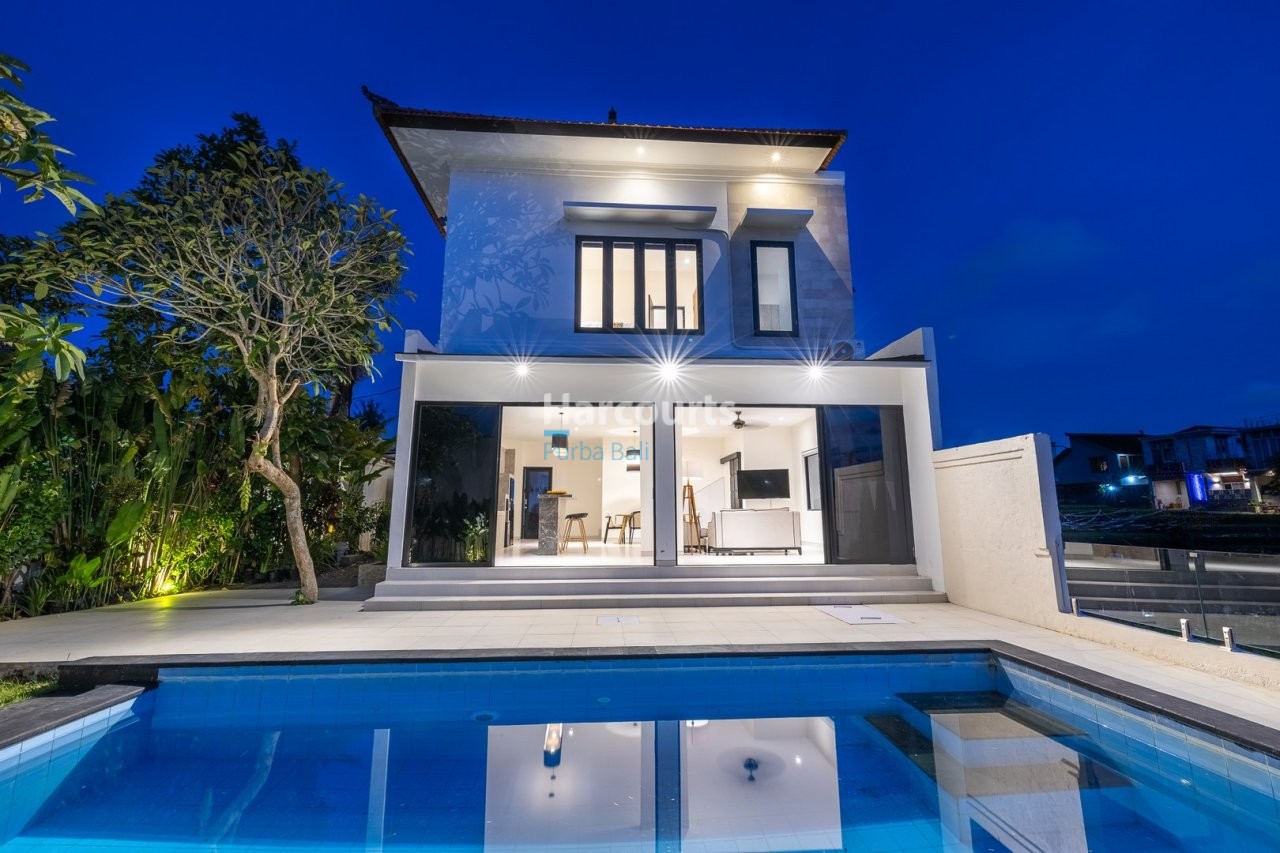 Set Evolving Neighborhood Tumbak Holiday Rental