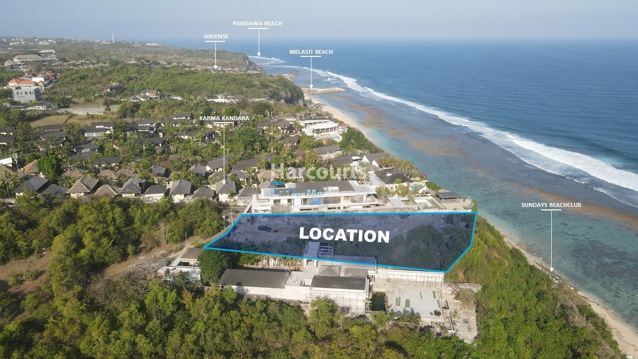 This Rare Square Meter Plot Luxury Living