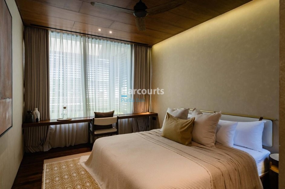 4 Bedroom Luxury Villa Beachside Ricefield View